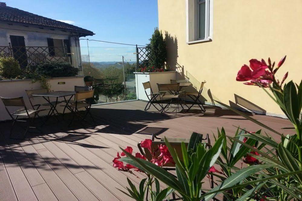 B&B Fior Di Farine La Morra Exterior foto